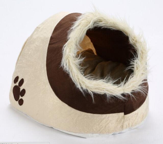 The Enchanted Pet Haven: A Cozy Jungle Retreat For Your Furry Friend